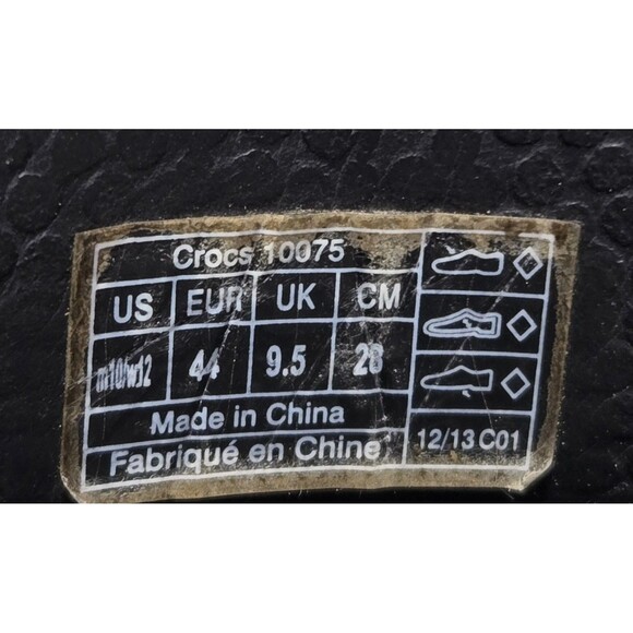 Crocs Shoes Clogs Mens Size 10 Womens Size 12 Slip On Closed Toe Black Anti Slip - Picture 7 of 7